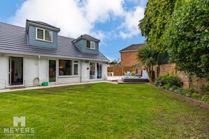 Photo 13- click for photo gallery